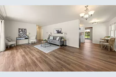 230 W Washington Boulevard, Lombard, IL 60148 - Photo 2