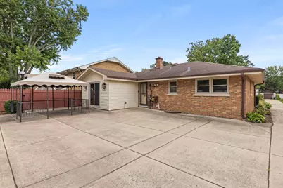 230 W Washington Boulevard, Lombard, IL 60148 - Photo 14
