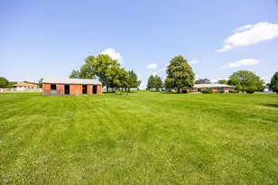 2259 A Bell Rd, Minooka, IL 60447 - Photo 22