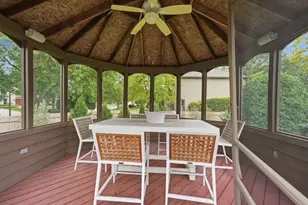 801 Fieldale Ln, Grayslake, IL 60030 - Photo 30