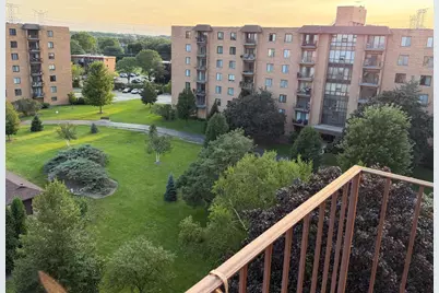 1717 W Crystal Lane #712, Mount Prospect, IL 60056 - Photo 24