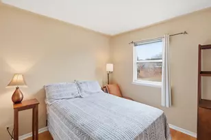 6957 S East End Ave, Chicago, IL 60649 - Photo 10
