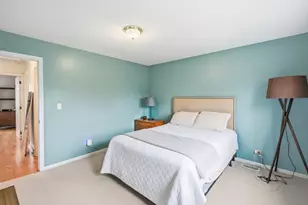 6957 S East End Ave, Chicago, IL 60649 - Photo 6