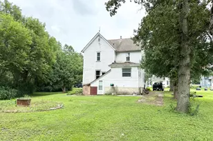217 E Dorion St, Beaverville, IL 60912 - Photo 24
