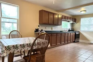 217 E Dorion St, Beaverville, IL 60912 - Photo 6