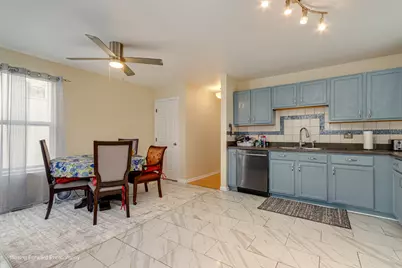 259 W 65th Street, Chicago, IL 60621 - Photo 8