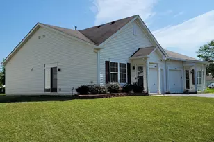 402 Waubonsee Drive, Plano, IL 60545 - Photo 2