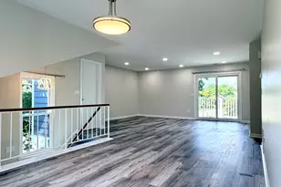 964 Brunswick Cir, Schaumburg, IL 60193 - Photo 6