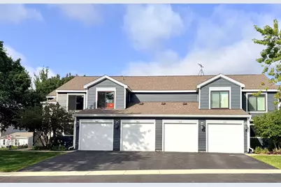 964 Brunswick Circle #-, Schaumburg, IL 60193 - Photo 2