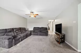 3843 153rd St, Midlothian, IL 60445 - Photo 10