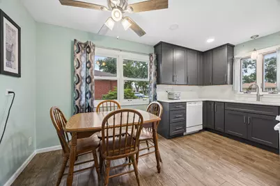 3843 153rd Street, Midlothian, IL 60445 - Photo 6