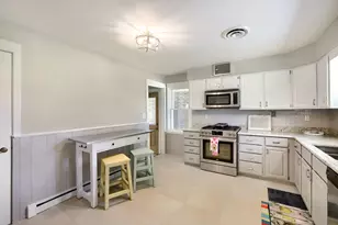 28W470 Purnell Rd, West Chicago, IL 60185 - Photo 14