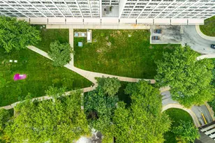 4850 S Lake Park Ave, Chicago, IL 60615 - Photo 12
