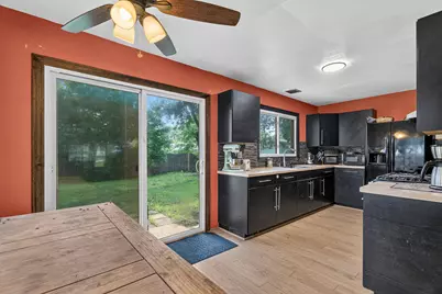 140 Tamarack Drive, Bolingbrook, IL 60440 - Photo 6