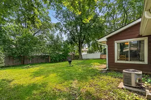 140 Tamarack Dr, Bolingbrook, IL 60440 - Photo 20