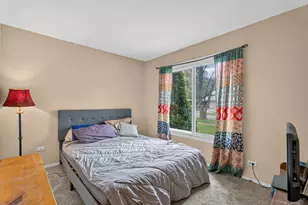 140 Tamarack Dr, Bolingbrook, IL 60440 - Photo 18