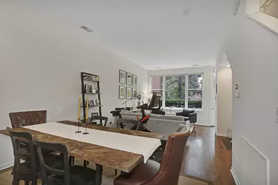 631 W Oak Street, Chicago, IL 60610 - Photo 10
