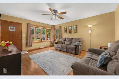 185 Judson Street, Bensenville, IL 60106 - Photo 2