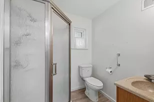 1123 N Sangamon Ave, Gibson City, IL 60936 - Photo 24