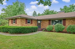 1123 N Sangamon Ave, Gibson City, IL 60936 - Photo 6