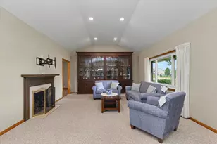 1123 N Sangamon Ave, Gibson City, IL 60936 - Photo 10