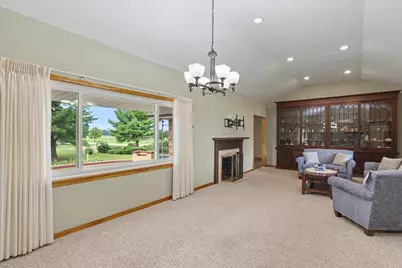 1123 N Sangamon Avenue, Gibson City, IL 60936 - Photo 8