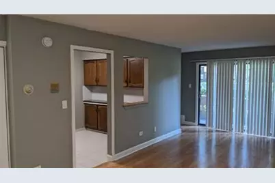 17 Parkside Court #3, Vernon Hills, IL 60061 - Photo 6