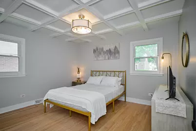 4555 Cleveland Street, Skokie, IL 60076 - Photo 18