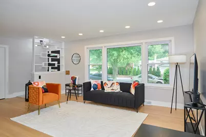 4555 Cleveland Street, Skokie, IL 60076 - Photo 12
