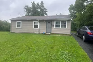 362 Concord Dr, Chicago Heights, IL 60411 - Photo 1