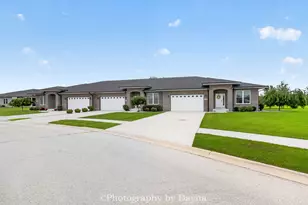 356 White Hawk Way, Manteno, IL 60950 - Photo 2