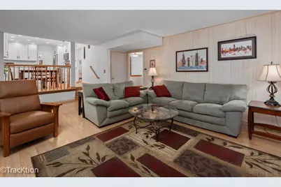 116 Pembroke Road, Naperville, IL 60540 - Photo 10