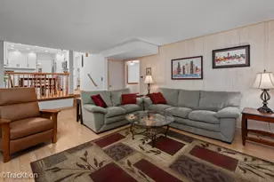 116 Pembroke Rd, Naperville, IL 60540 - Photo 10