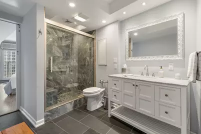 300 N State Street #2534, Chicago, IL 60654 - Photo 8