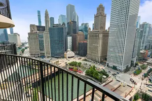 300 N State St, Chicago, IL 60654 - Photo 12