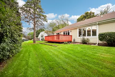 281 Governors Lane #281, Elgin, IL 60123 - Photo 26