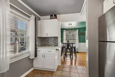 10250 S Turner Avenue, Evergreen Park, IL 60805 - Photo 8