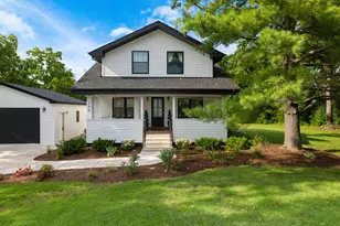 300 Geneva Rd, Glen Ellyn, IL 60137 - Photo 1