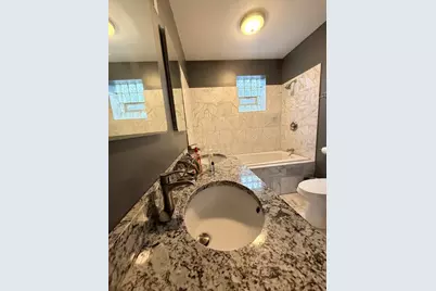 9101 S Racine Avenue, Chicago, IL 60620 - Photo 14