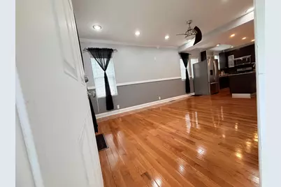 9101 S Racine Avenue, Chicago, IL 60620 - Photo 2