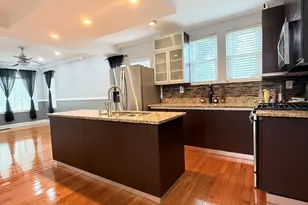 9101 S Racine Ave, Chicago, IL 60620 - Photo 8