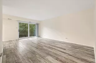 909 Buccaneer Dr, Schaumburg, IL 60173 - Photo 4