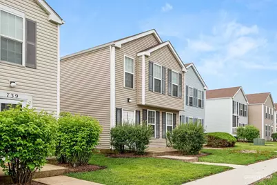 737 Serendipity Drive #737, Aurora, IL 60504 - Photo 2