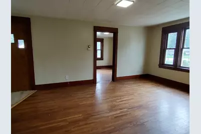 606 E Perry Street, Belvidere, IL 61008 - Photo 12