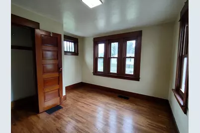606 E Perry Street, Belvidere, IL 61008 - Photo 14