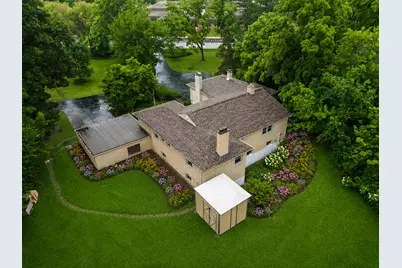 828 E 14th Street, Lombard, IL 60148 - Photo 2