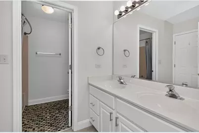 207 Tanglewood Drive, Glen Ellyn, IL 60137 - Photo 14