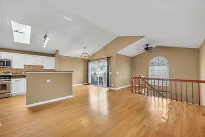 581 Le Parc Circle #581, Buffalo Grove, IL 60089 - Photo 8