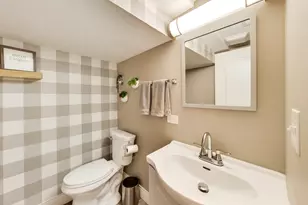 3201 Highland Ave, Berwyn, IL 60402 - Photo 36