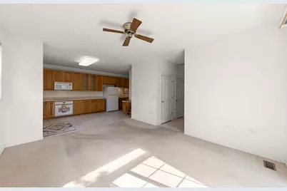 631 Dunhill Lane, Carol Stream, IL 60188 - Photo 12